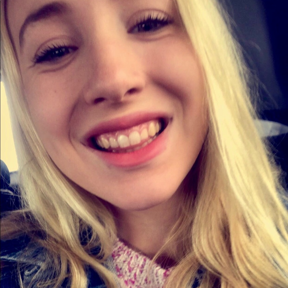 Meet your Posher, Bailey